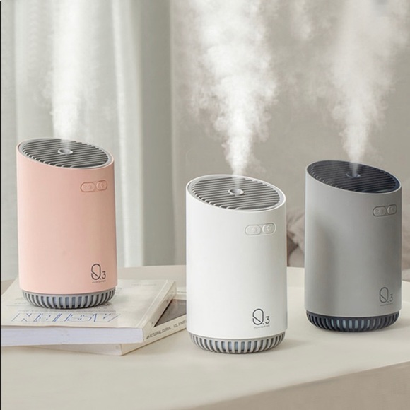 Air Humidifier w Lights, Rechargeable and wireless - Picture 4 of 5